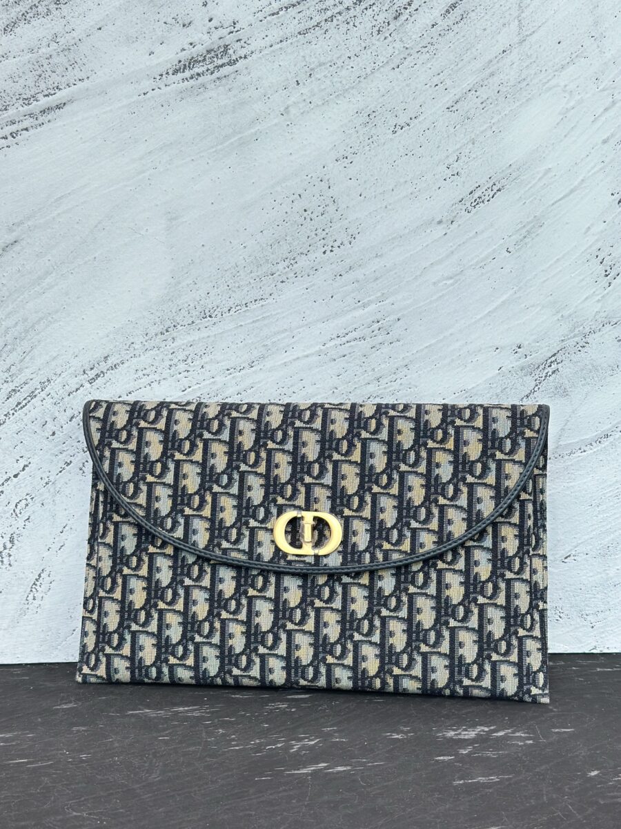 Dior flat Clutch